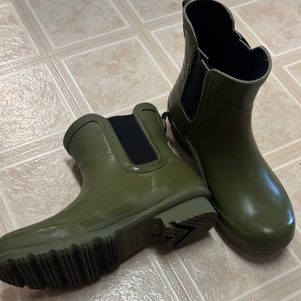 Roma Olive Green Rain Boots